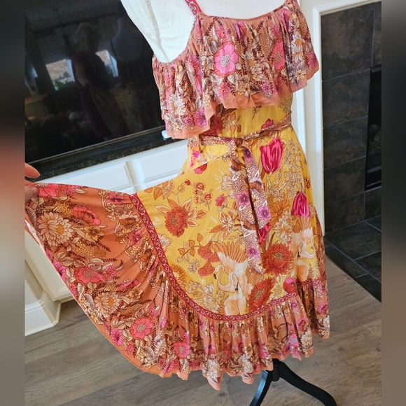 Spell & The Gypsy Collective Siren Song Strappy Marigold Floral Dress S  read - Picture 6 of 16